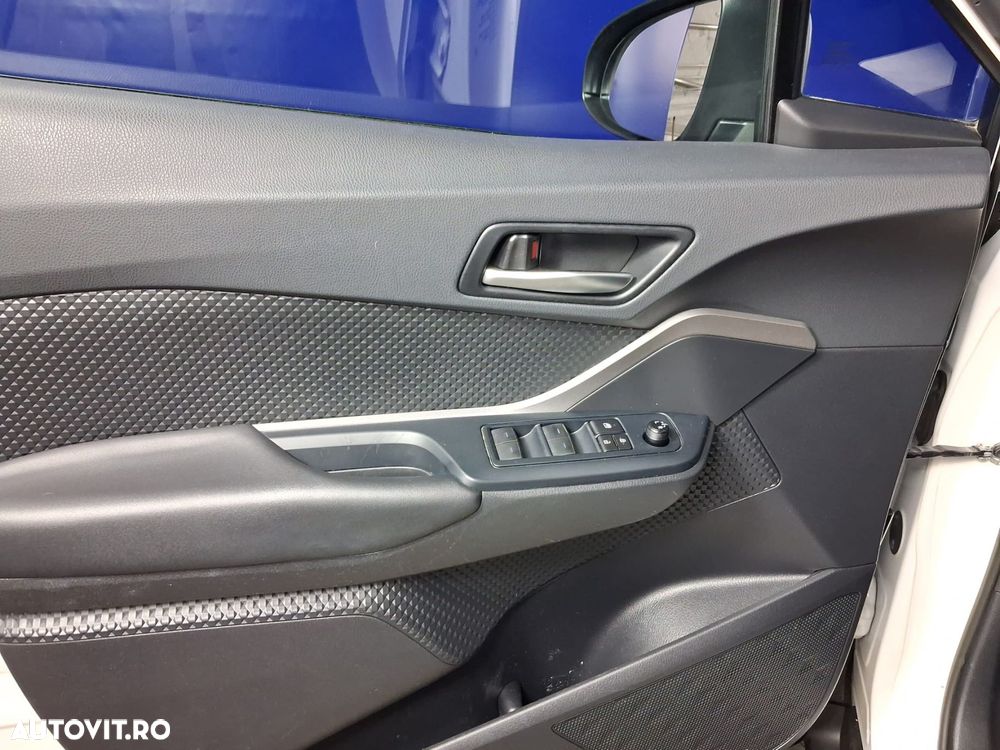 Toyota C-HR - 10