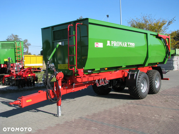 Pronar Przyczepa skorupowa  T700 tandem z osią skrętną