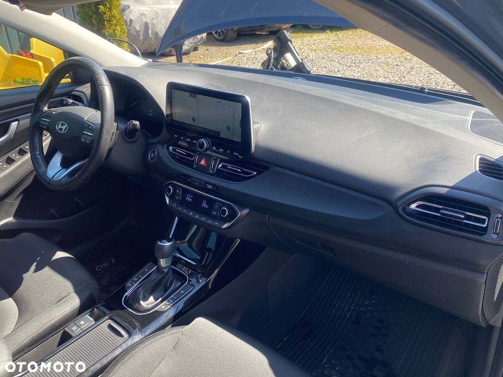 Hyundai i30 1.5 T-GDI 48V Smart DCT - 16