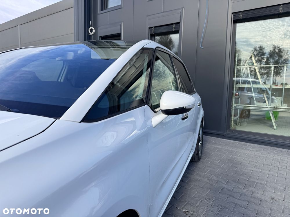 Citroën C4 Picasso THP 155 Exclusive - 3