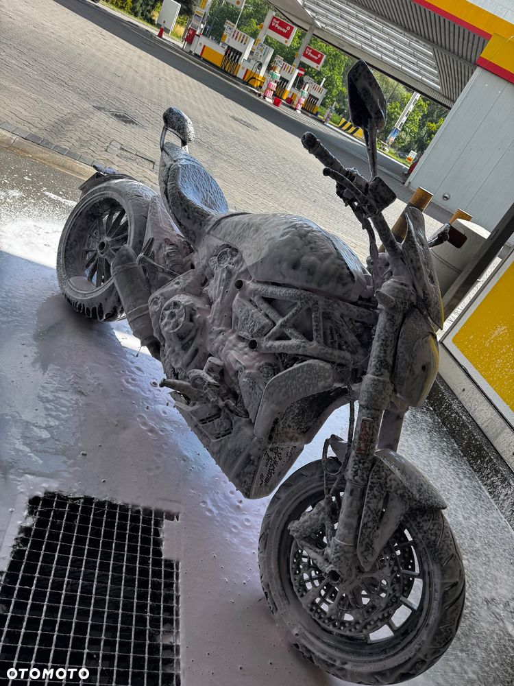 Ducati Diavel