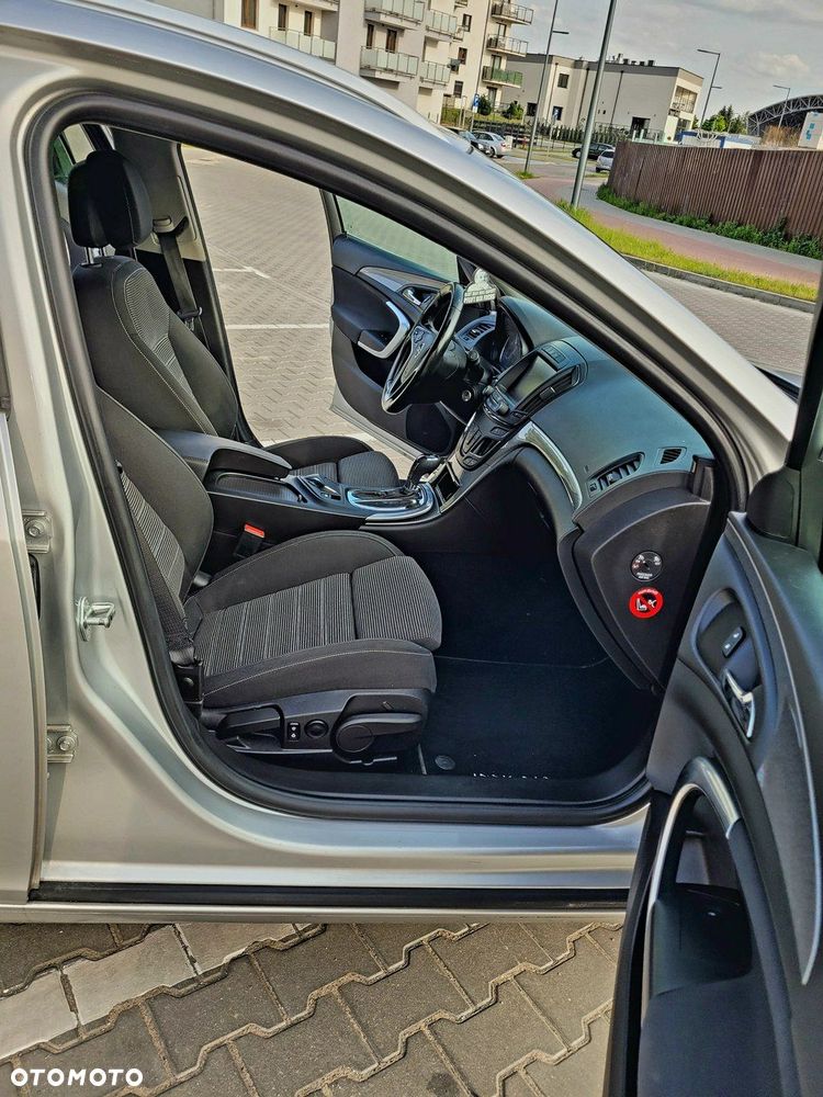 Opel Insignia 2.0 CDTI automatik Business Edition - 24