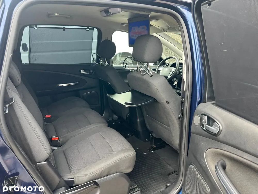 Ford S-Max - 22