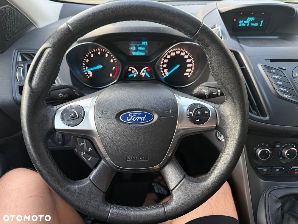 Ford Kuga 1.6 EcoBoost 2x4 Trend - 12