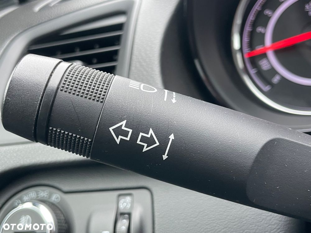 Opel Insignia 1.4 Turbo ecoFLEX Start/Stop Business Innovation - 32