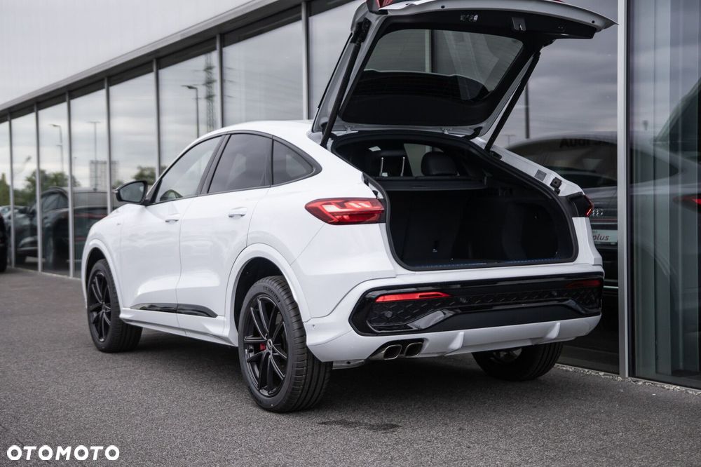 Audi Q5 Sportback - 10