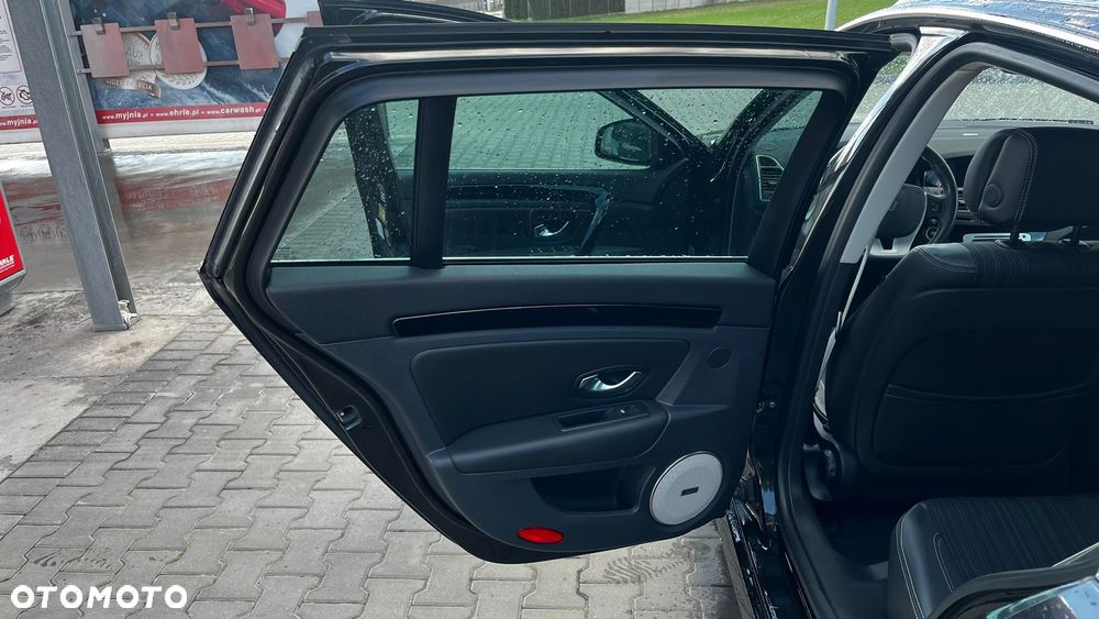 Renault Laguna dCi 150 FAP Start-Stop Bose Edition - 24