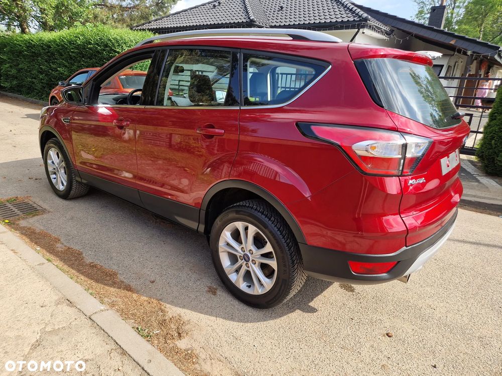 Ford Kuga 1.5 EcoBoost 2x4 Titanium - 3
