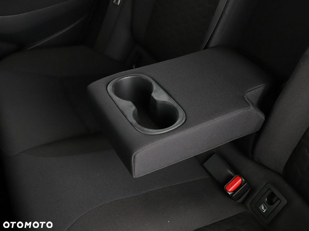 Toyota Corolla - 41