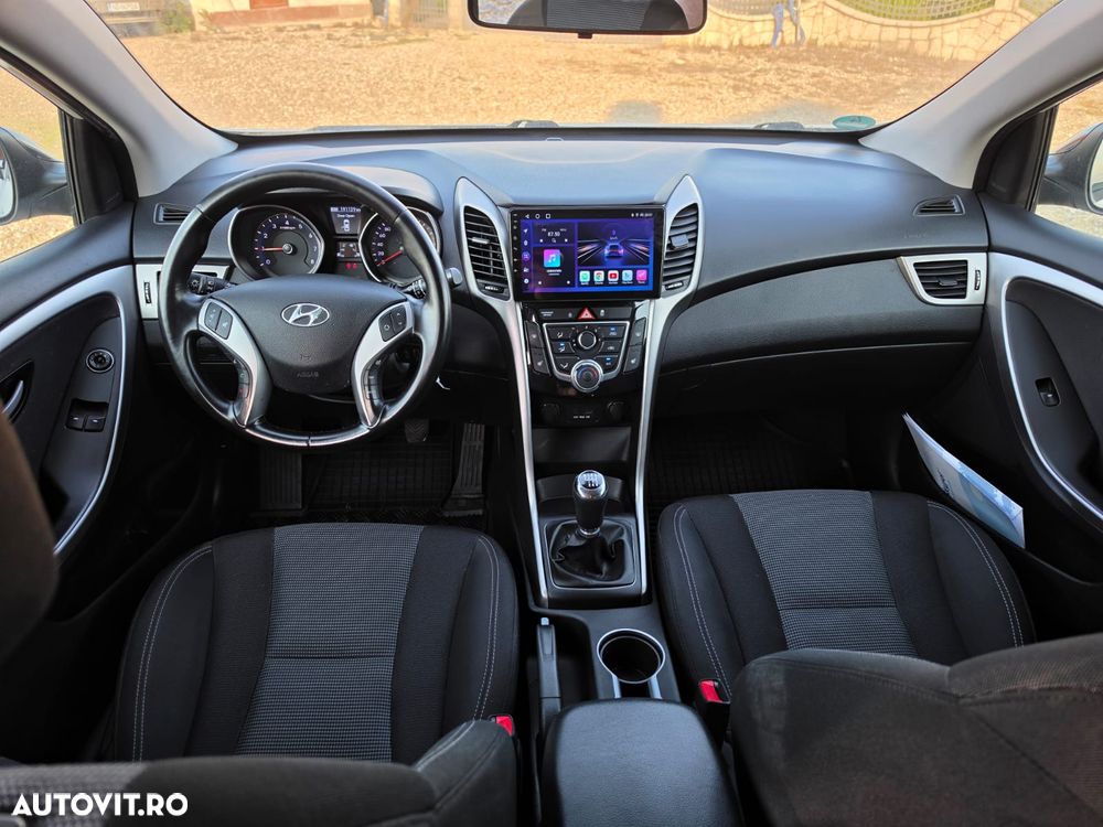 Hyundai i30 i30cw 1.6 Fifa World Cup Edition - 7