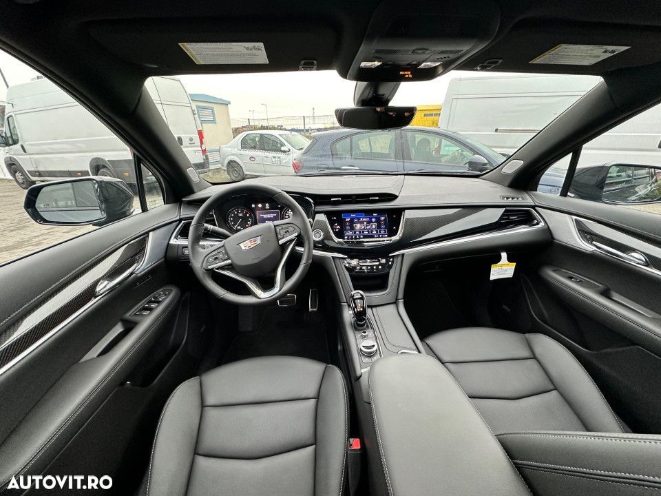 Cadillac XT6 - 8