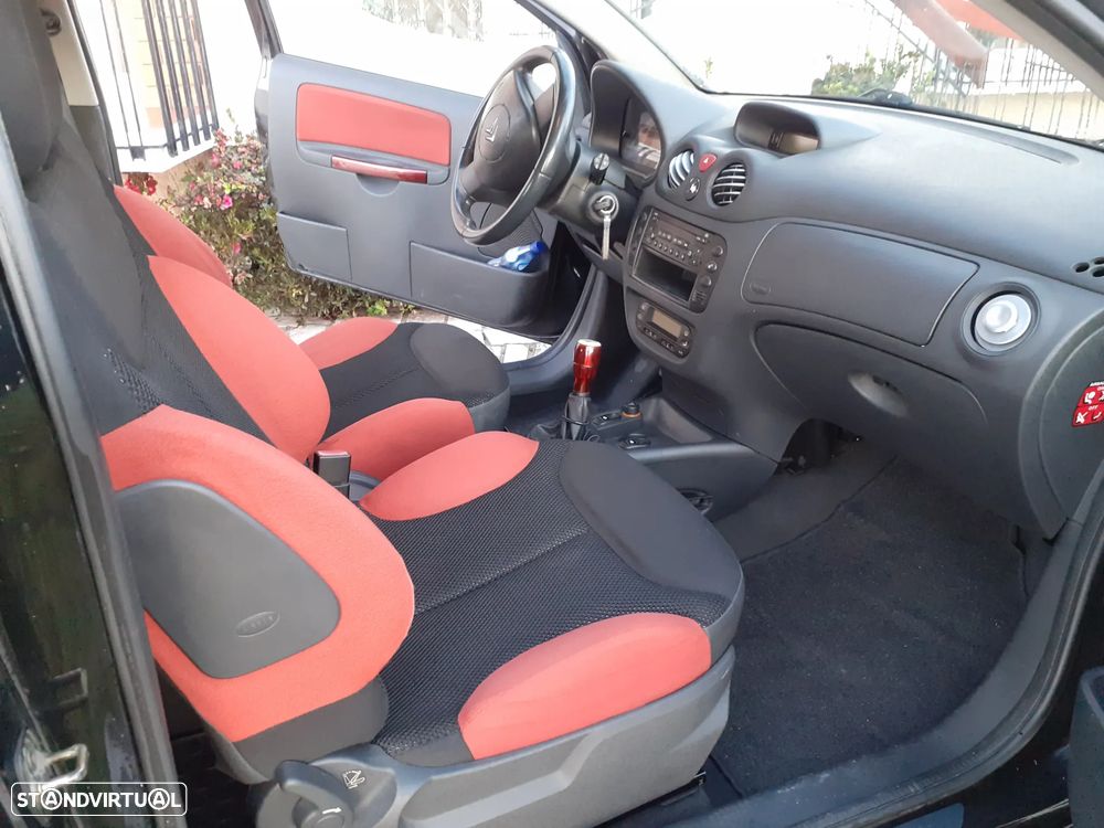 Citroën C2 1.4 HDi VTR - 10