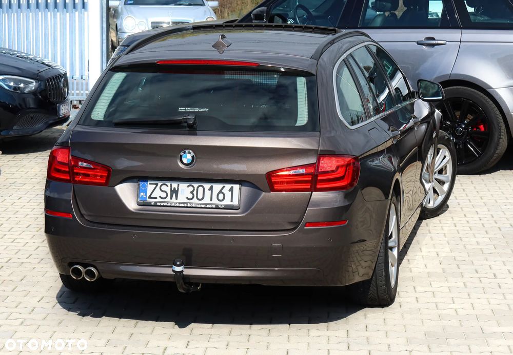 BMW Seria 5 520d Touring - 33