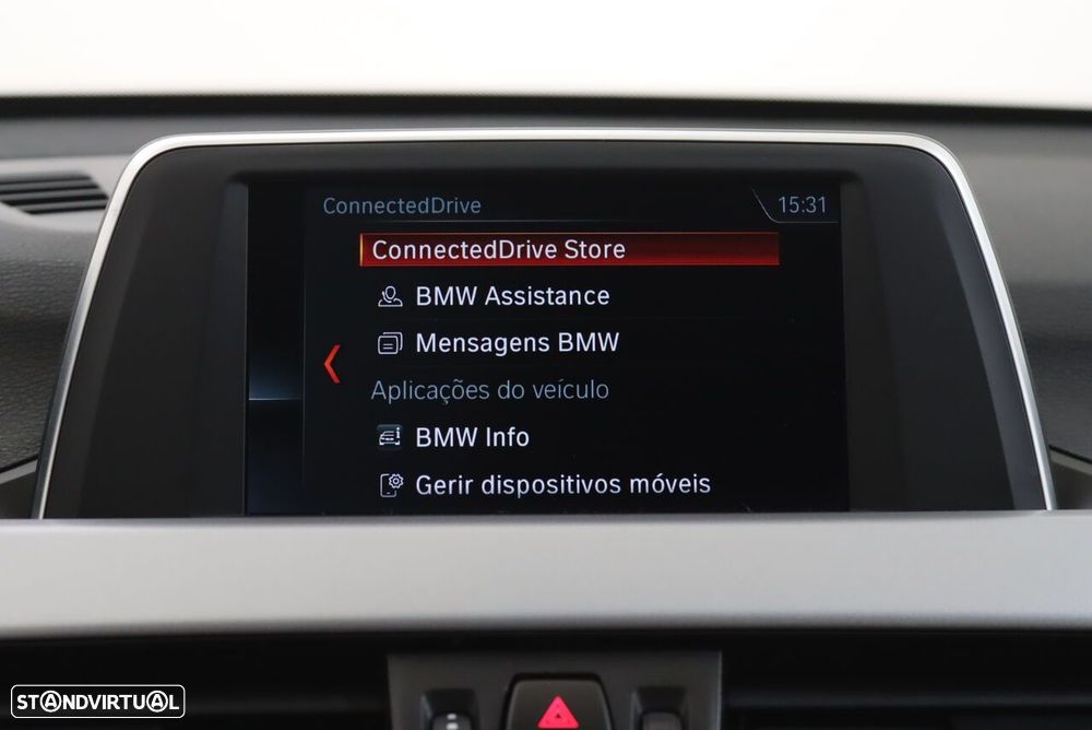 BMW X1 16 d sDrive Advantage Auto - 29