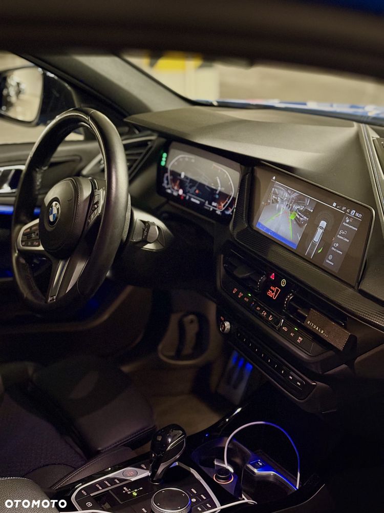 BMW Seria 1 118i M Sport - 12