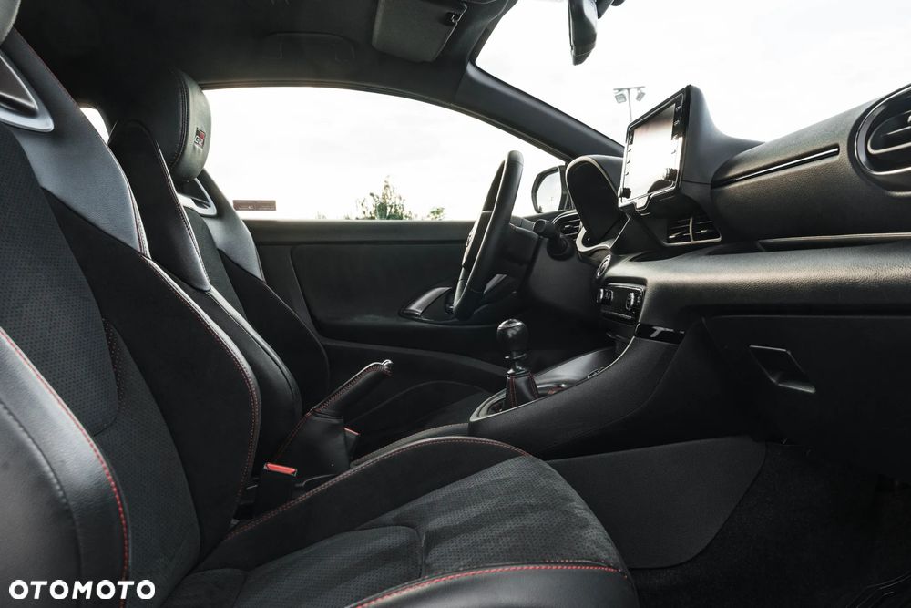 Toyota GR Yaris 1.6 Dynamic - 16