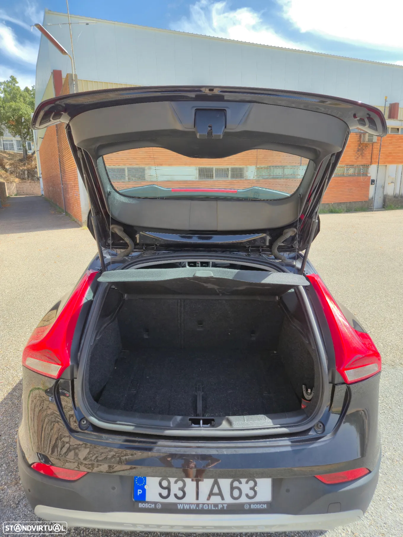 Volvo V40 2.0 D2 Momentum - 9