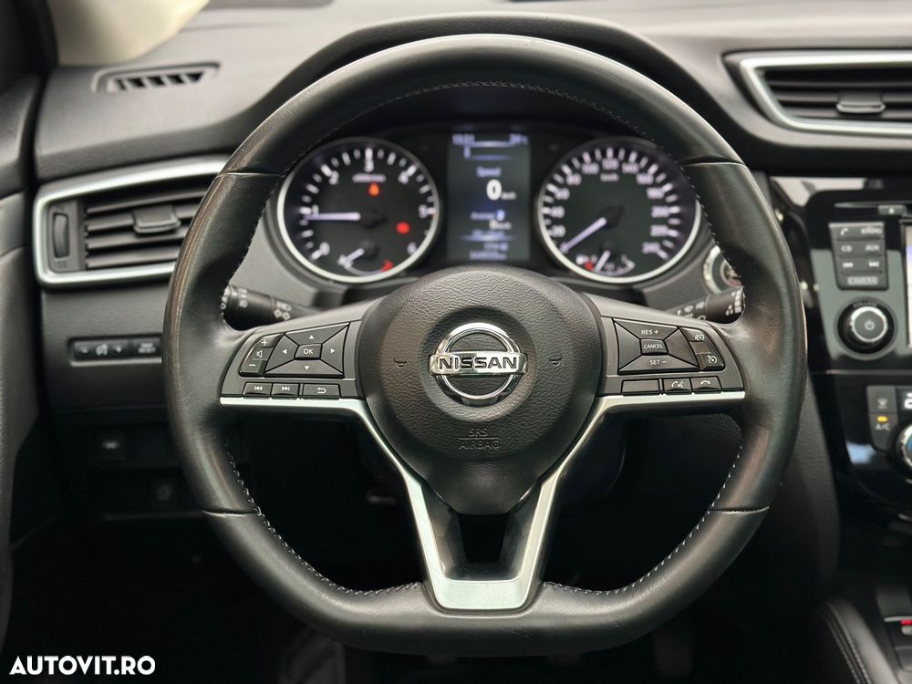 Nissan Qashqai - 13
