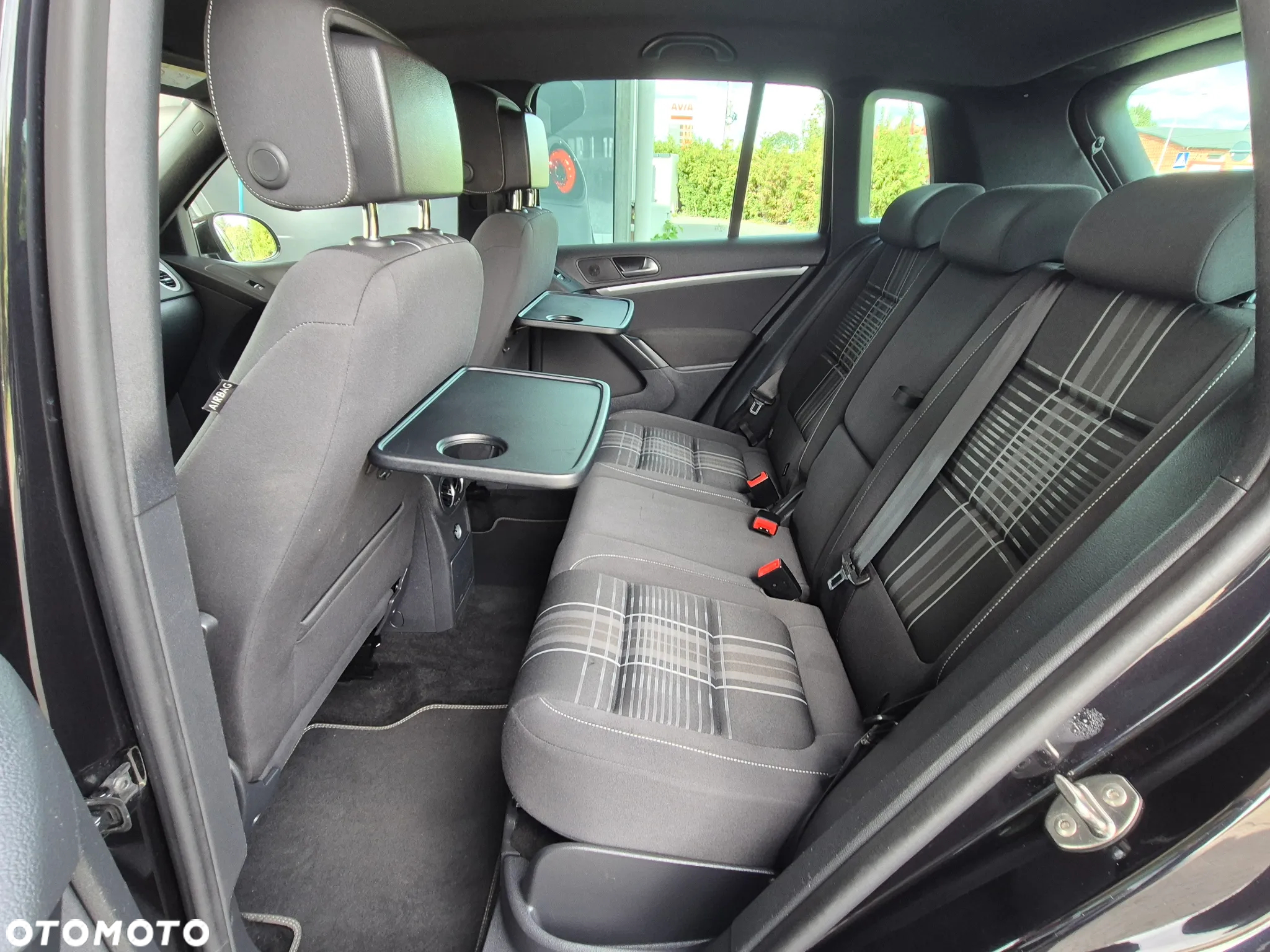 Volkswagen Tiguan 2.0 TDI SCR 4MOTION BlueMotion Technology DSG Lounge Sport & Style - 27