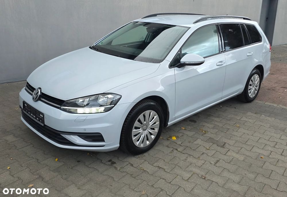 Volkswagen Golf 1.6 TDI (BlueMotion Technology) Trendline - 1