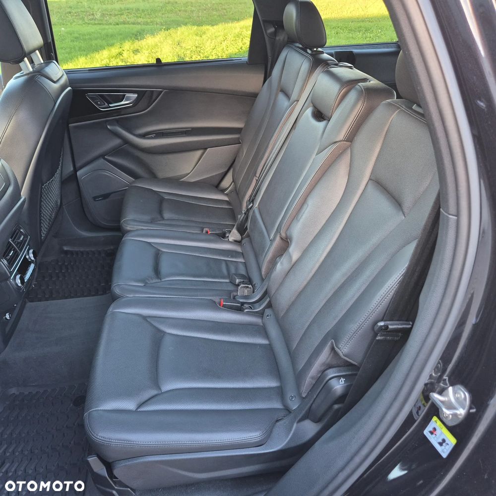 Audi Q7 3.0 TFSI Quattro Tiptronic - 19