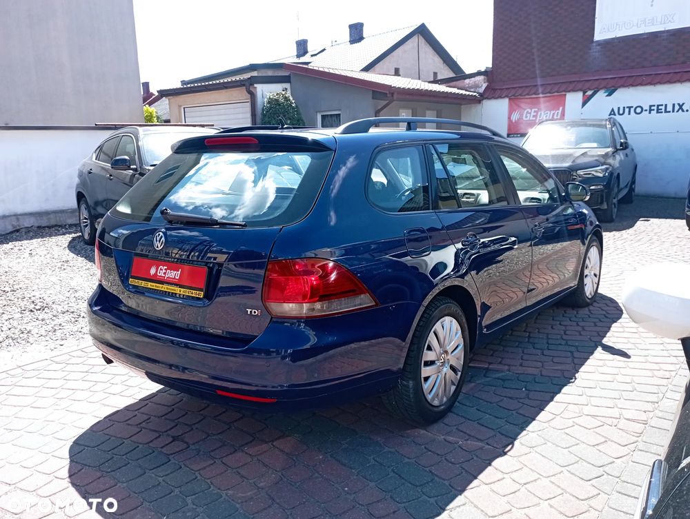 Volkswagen Golf 1.6 TDI Trendline - 4