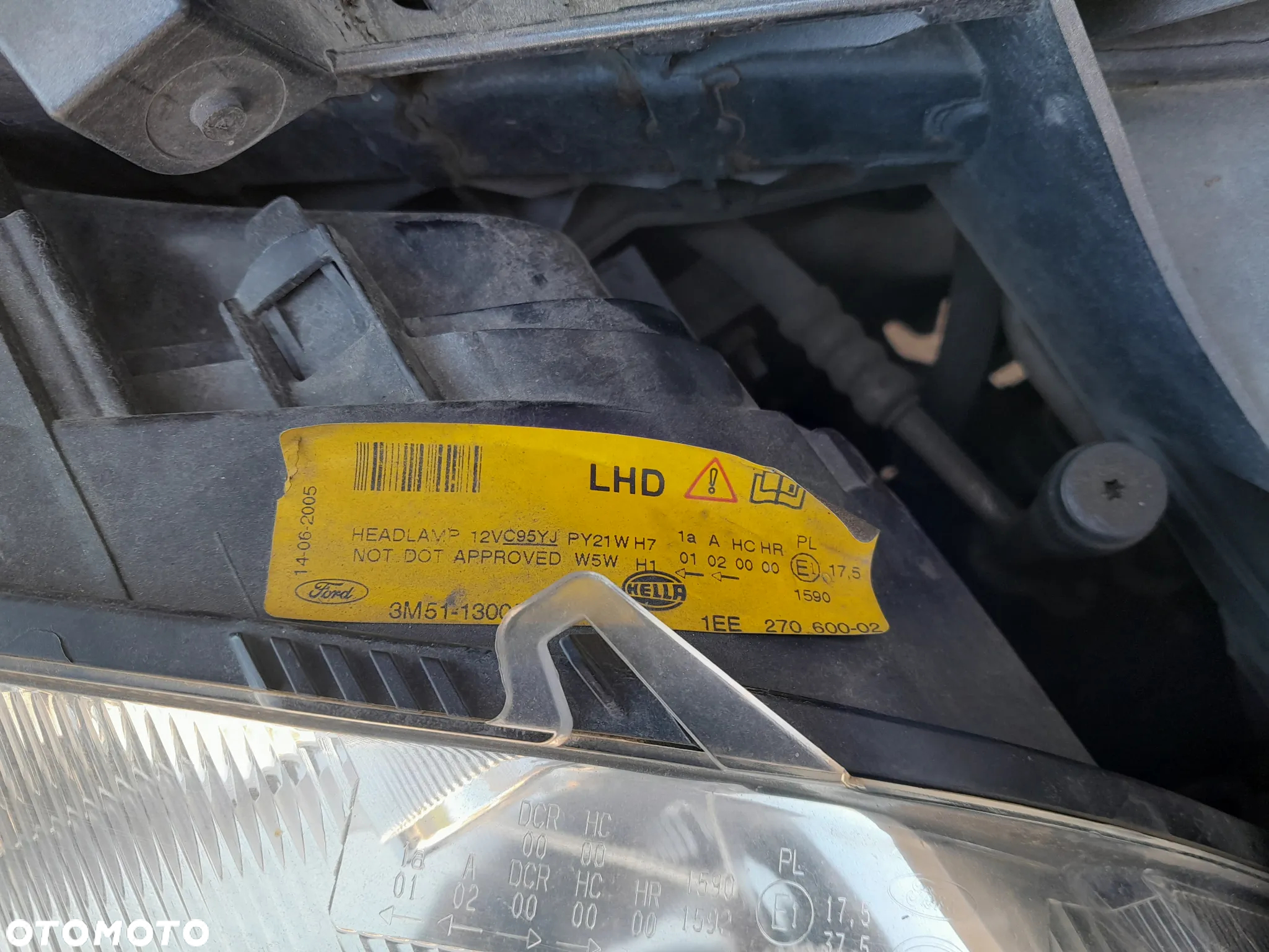 Lampa przednia prawa FORD C-max mk1 EU - 5