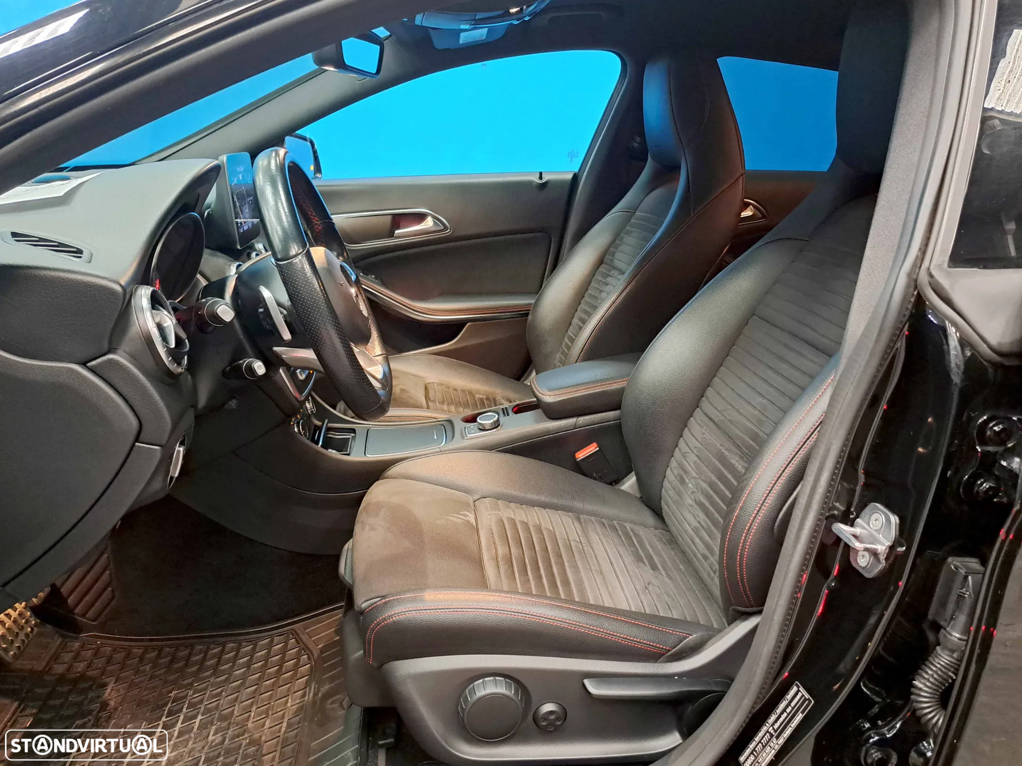 Mercedes-Benz CLA 200 Shooting Brake AMG Line Aut. - 18