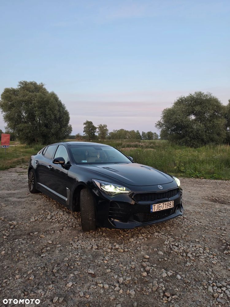 Kia Stinger 2.0 T-GDI GT Line - 1