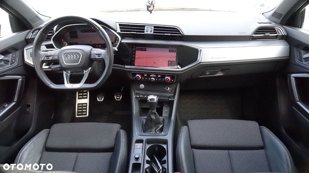 Audi Q3 - 6