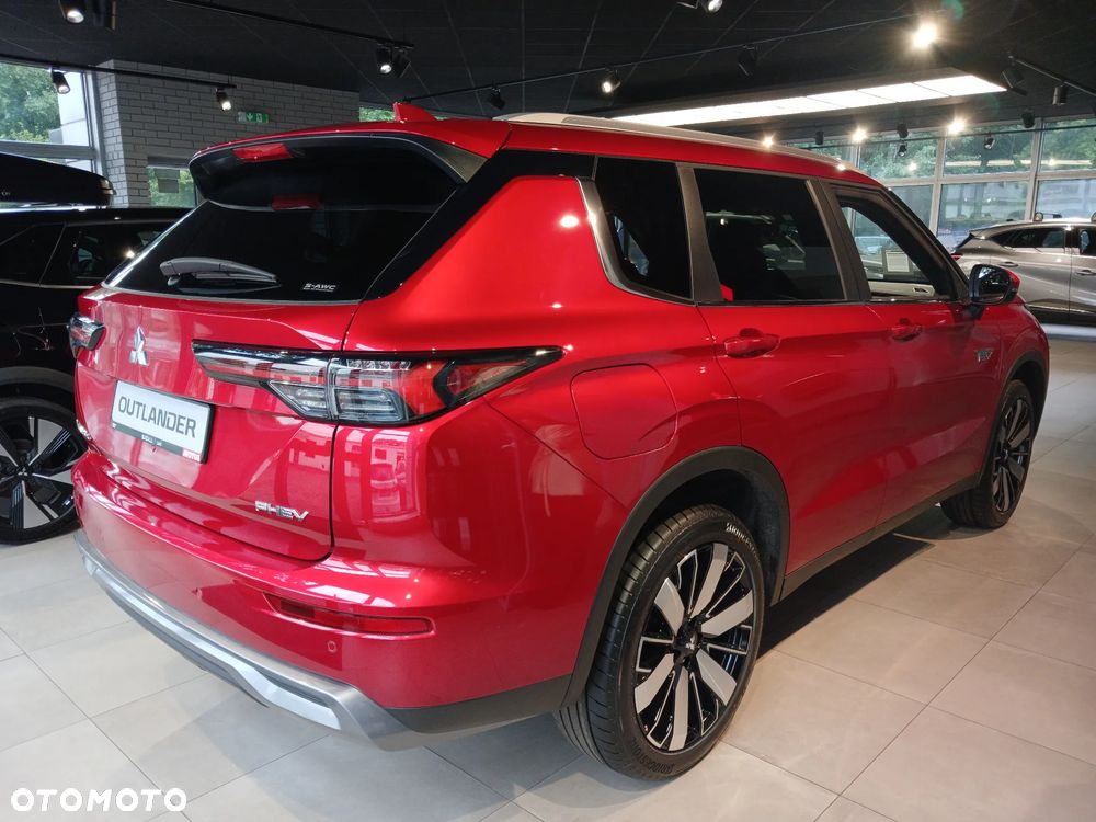 Mitsubishi Outlander Intense - 4