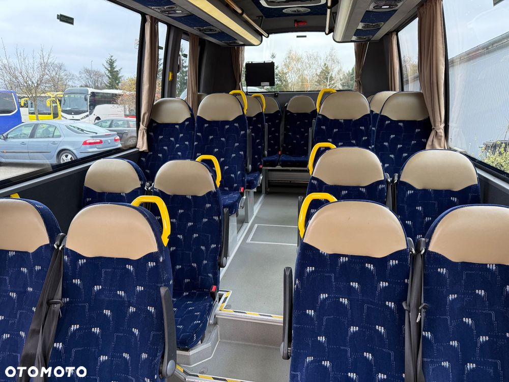 Iveco Rosero First - 11