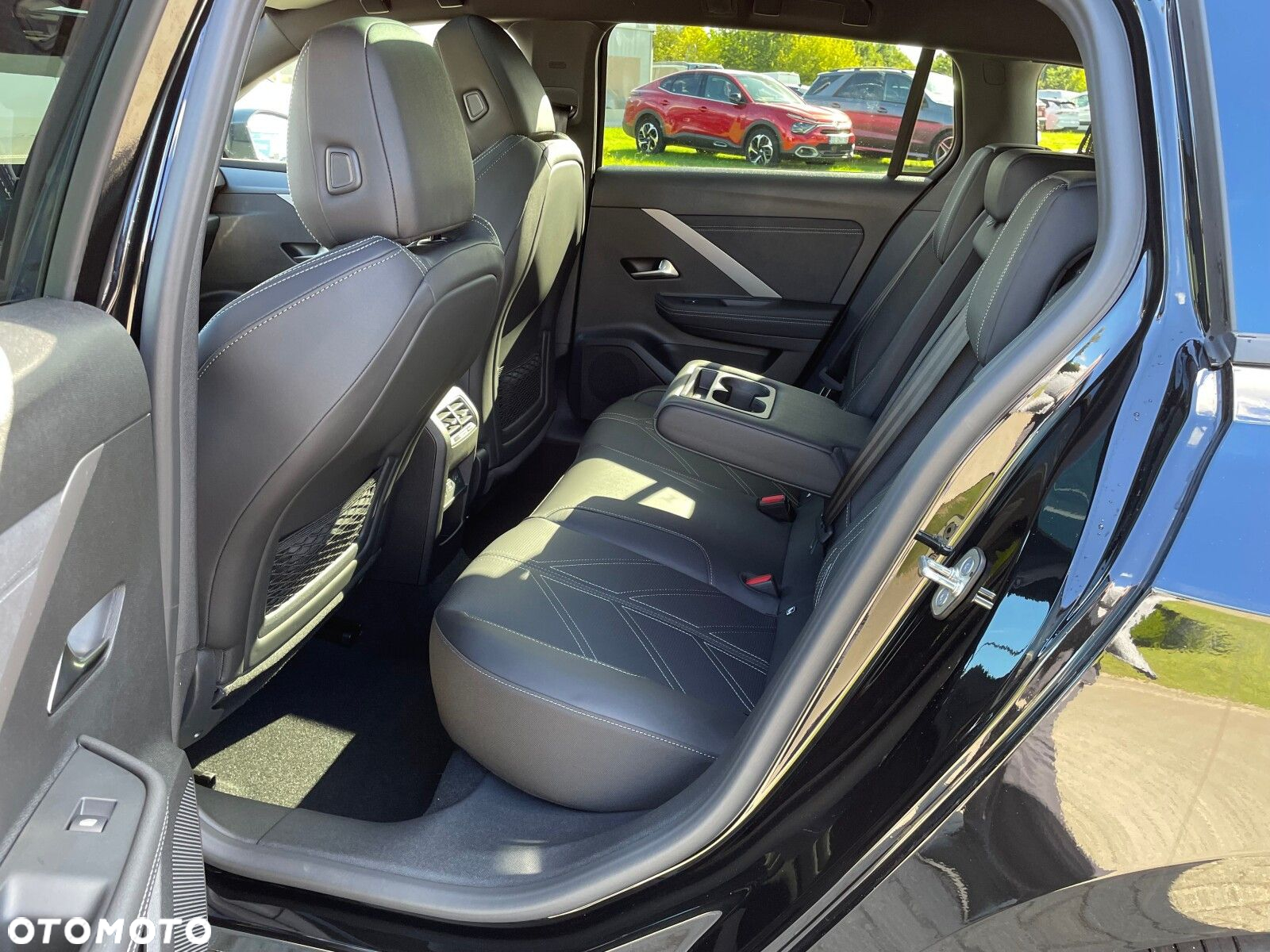 Opel Astra - 16
