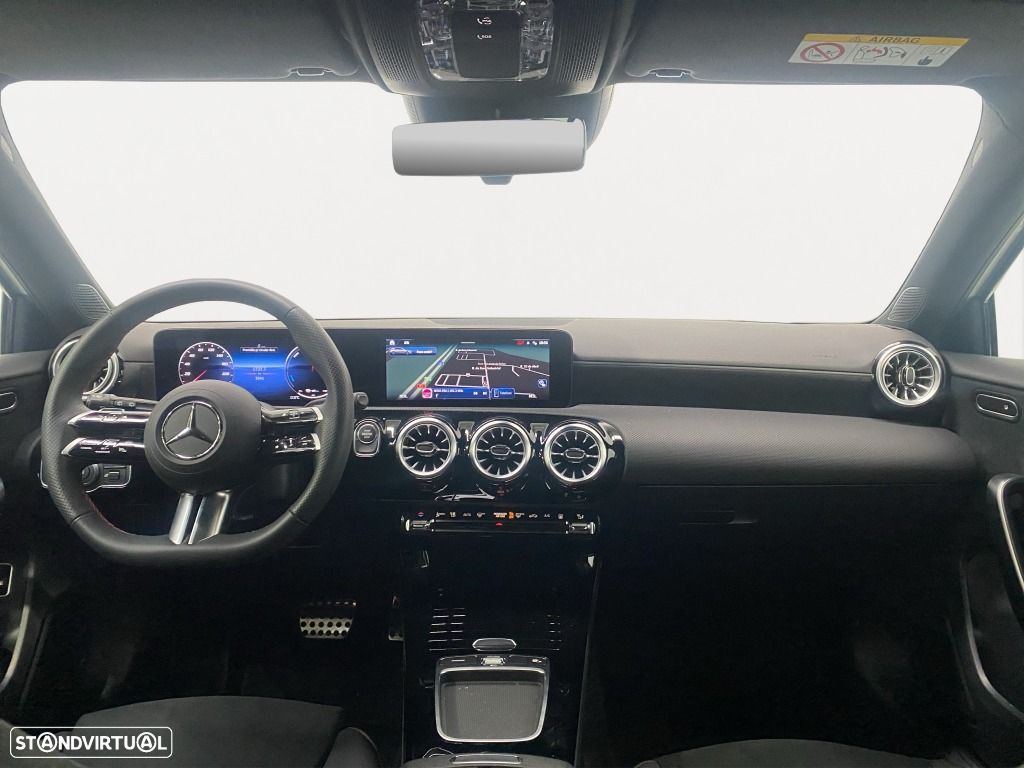 Mercedes-Benz A 250 - 11