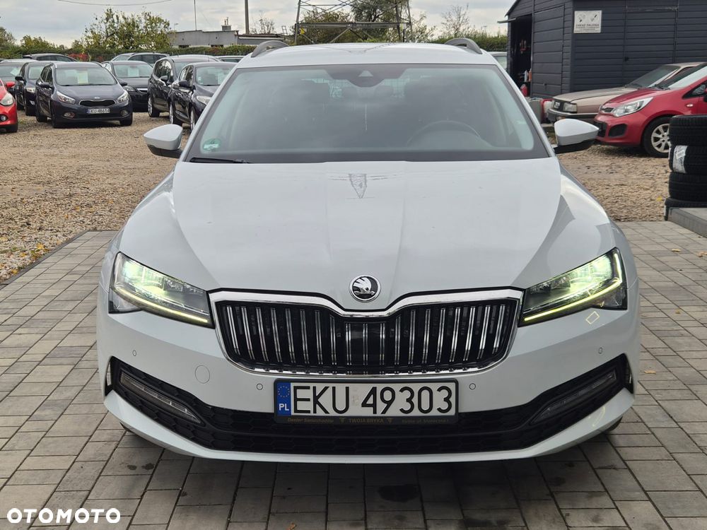 Skoda Superb 2022 photo 3