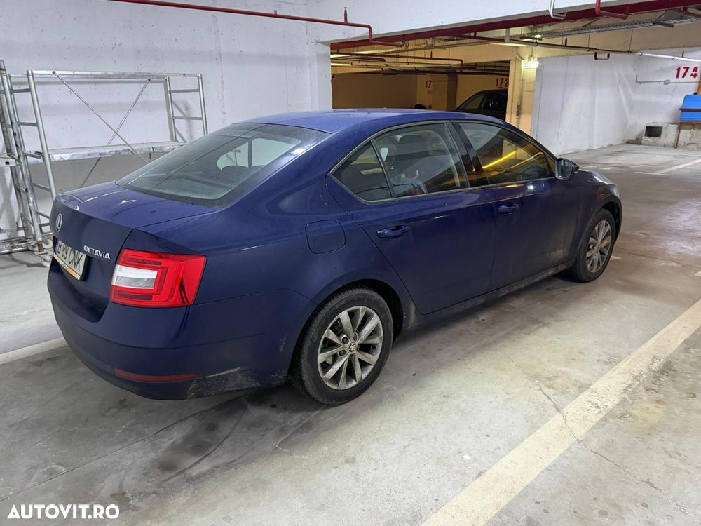 Skoda Octavia 1.6 TDI Active - 6
