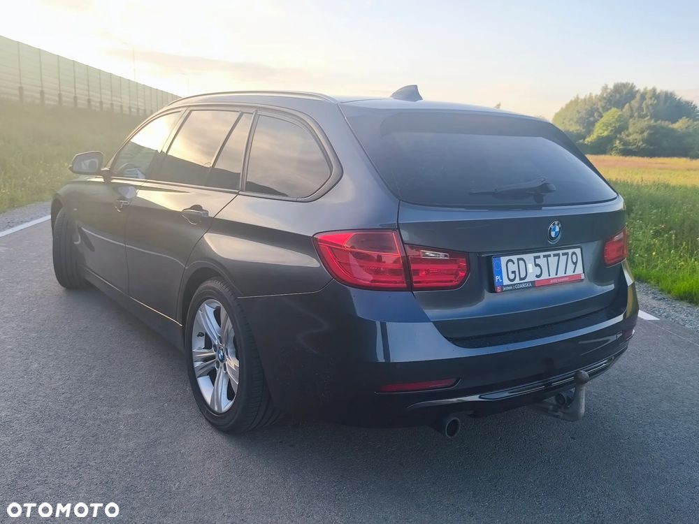 BMW Seria 3 316d Sport Line - 2
