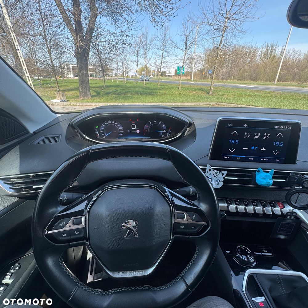 Peugeot 3008 - 15