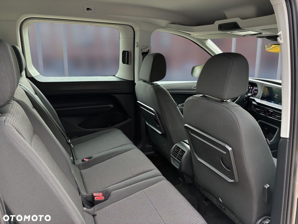 Volkswagen Caddy Maxi/7-os. 1,5 TSI 116 KM manualna r. o. 2970 mm - 17