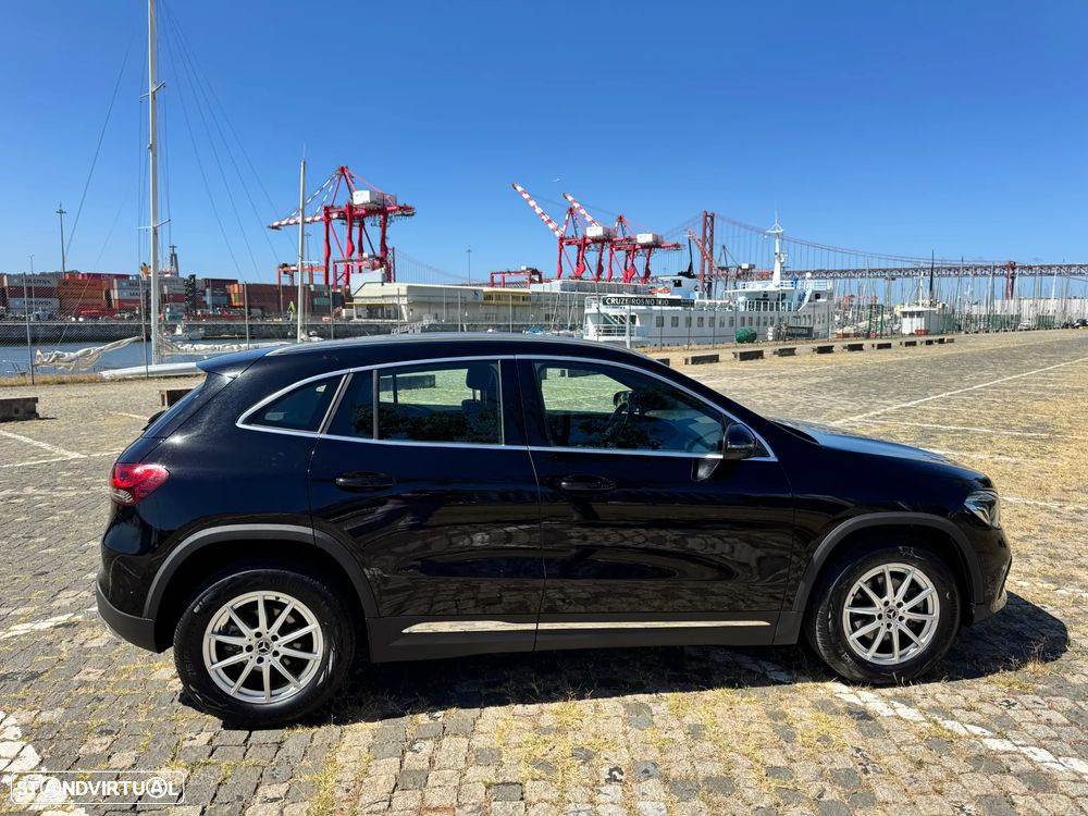 Mercedes-Benz GLA 200 AMG Line - 11