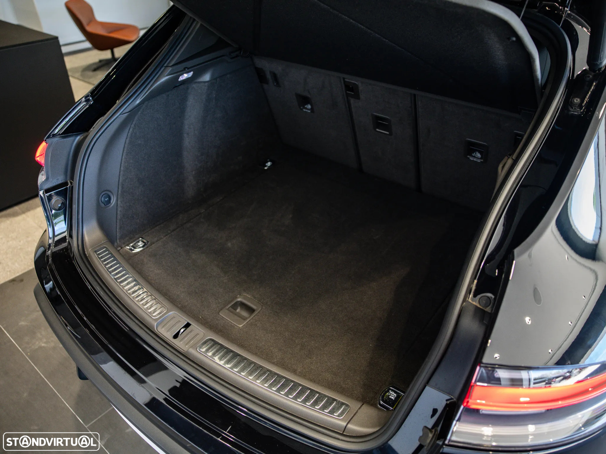 Porsche Macan Standard - 12