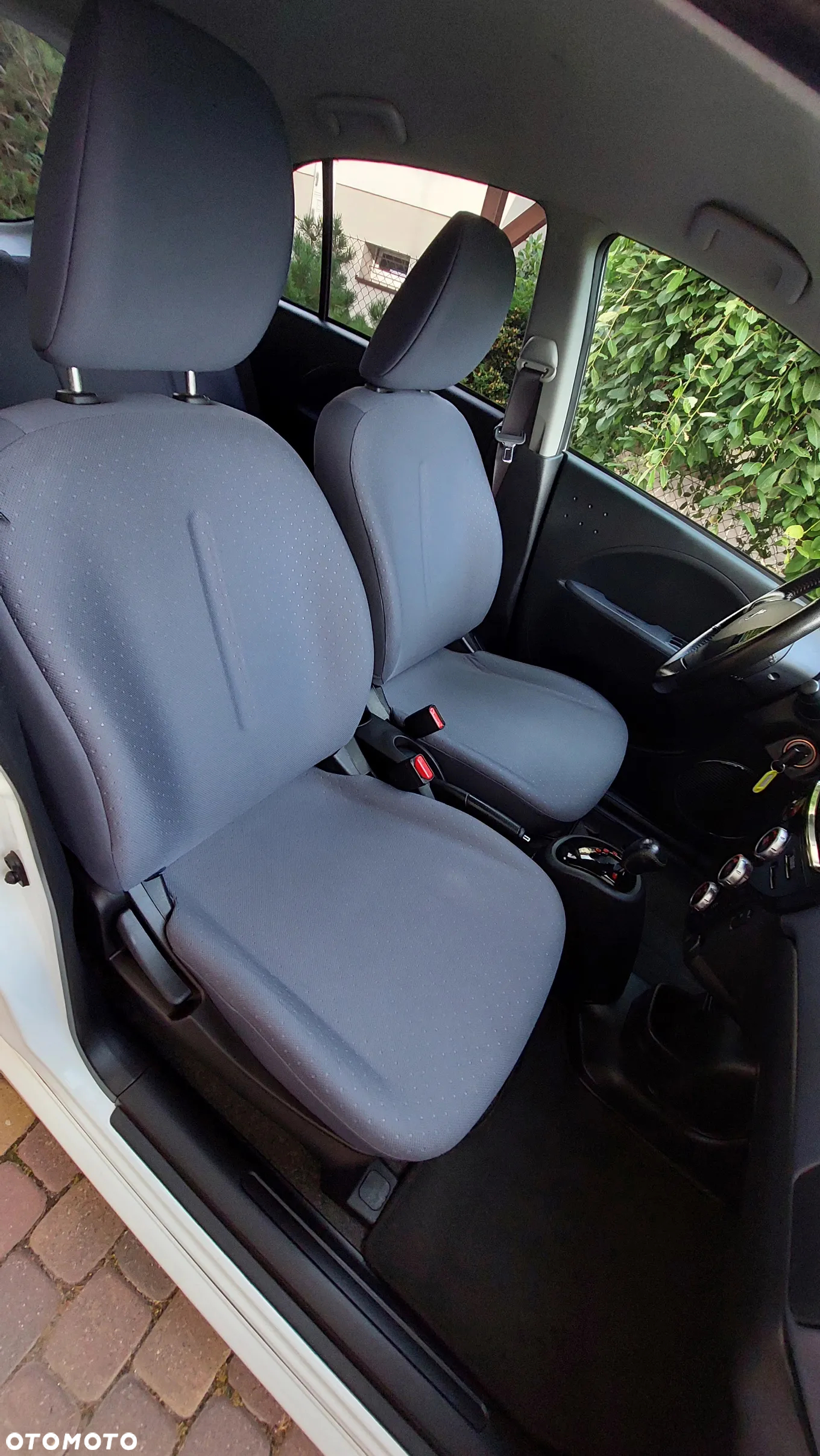 Peugeot iOn Active - 20