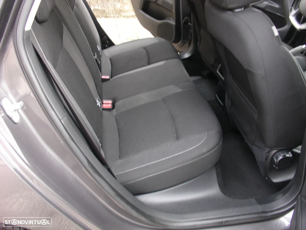 Citroën C4 1.6 BlueHDi Live - 26