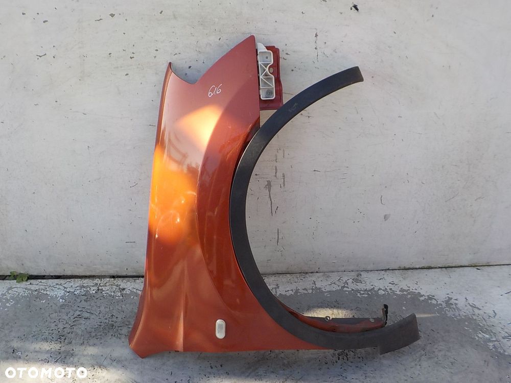 616 NISSAN QASHQAI J10 BŁOTNIK PRAWY PRZÓD PRZEDNI - 1