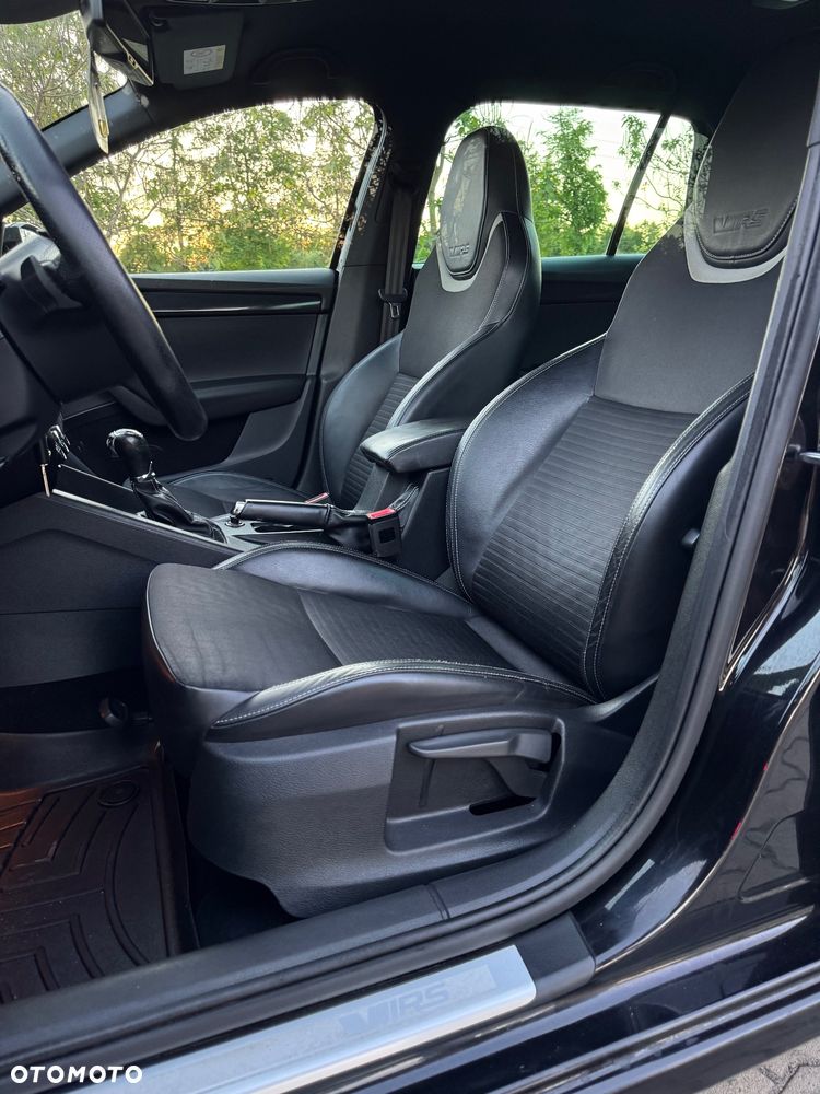 Skoda Octavia 2.0 TDI (Green tec) DSG RS - 9
