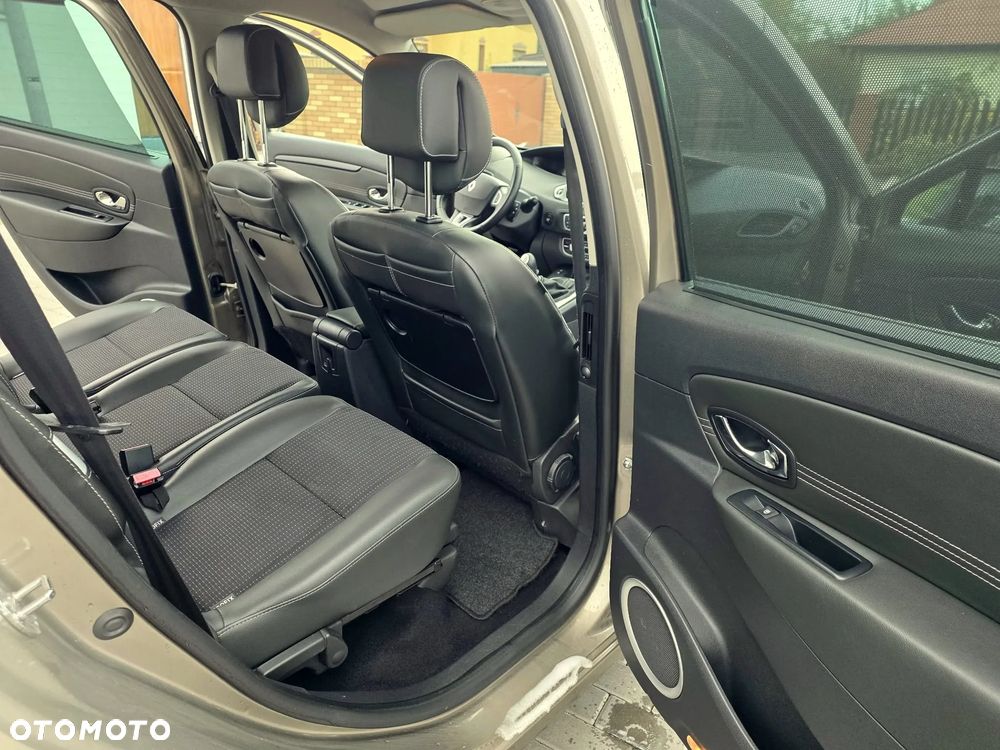 Renault Scenic - 9