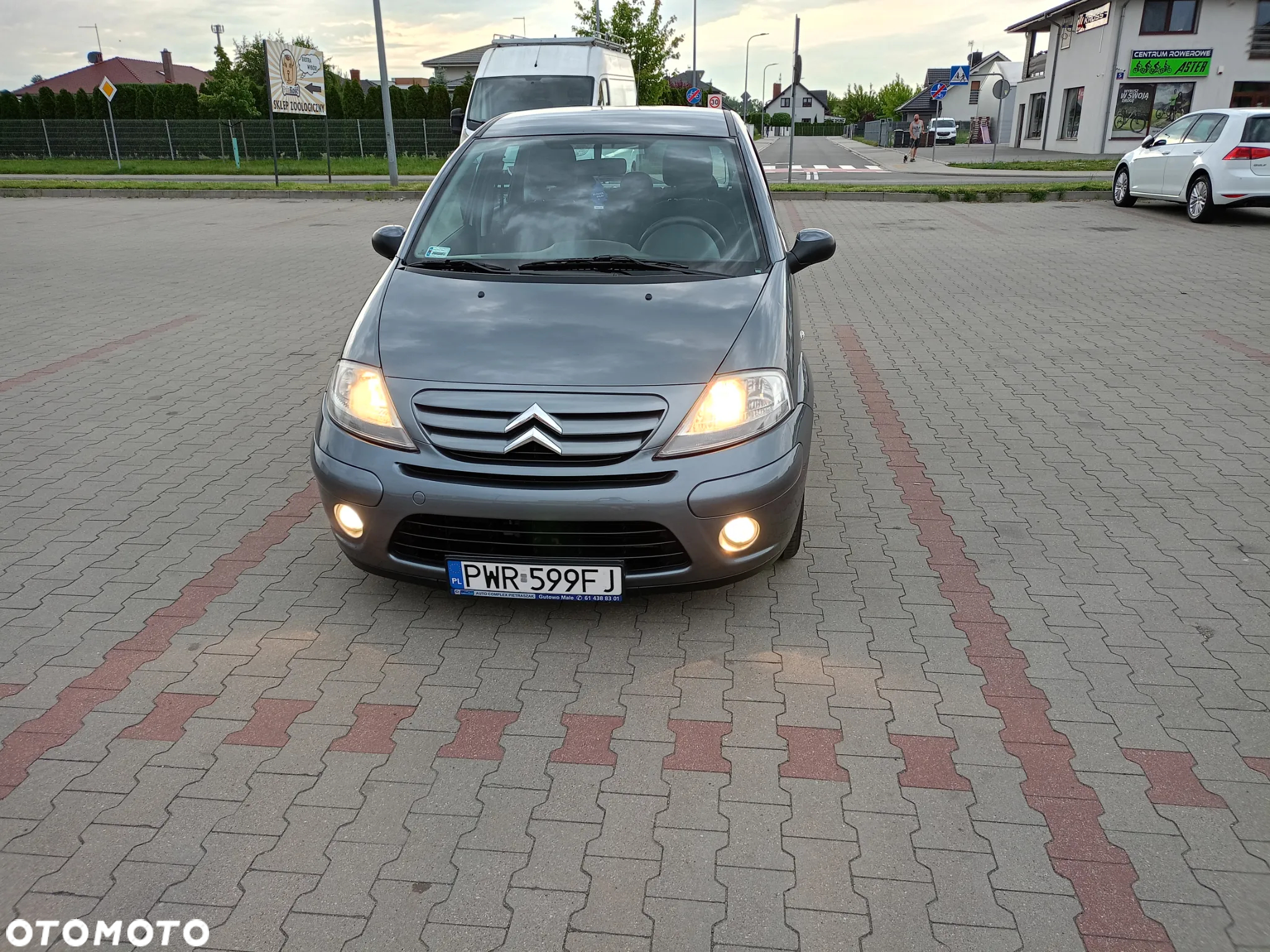 Citroën C3 1.1i First - 6