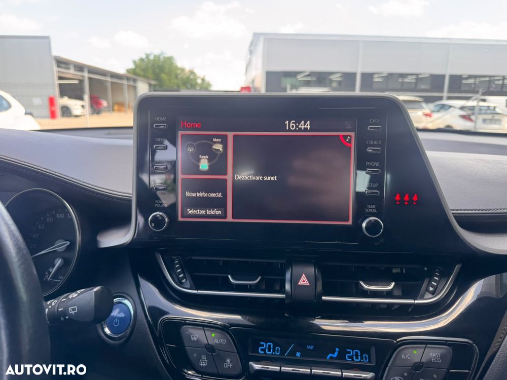 Toyota C-HR 1.8 HSD 122 CP 4x2 CVT Core - 16