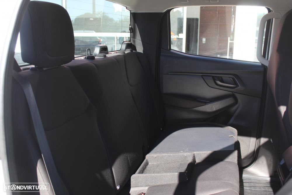 Isuzu D-Max 1.9 CAB DUPLA 4X4 - 11