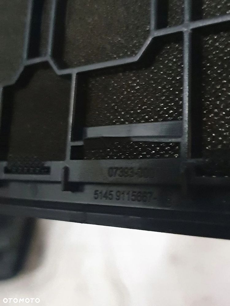 BMW F01 F02 F04 OSŁONA MASKOWNICA GŁOŚNIKA DESKI - 4
